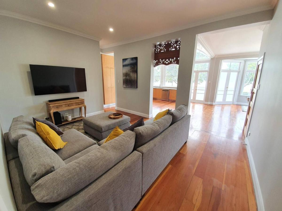 Tauranga - Big, Beautiful Villa On The Water! Екстер'єр фото